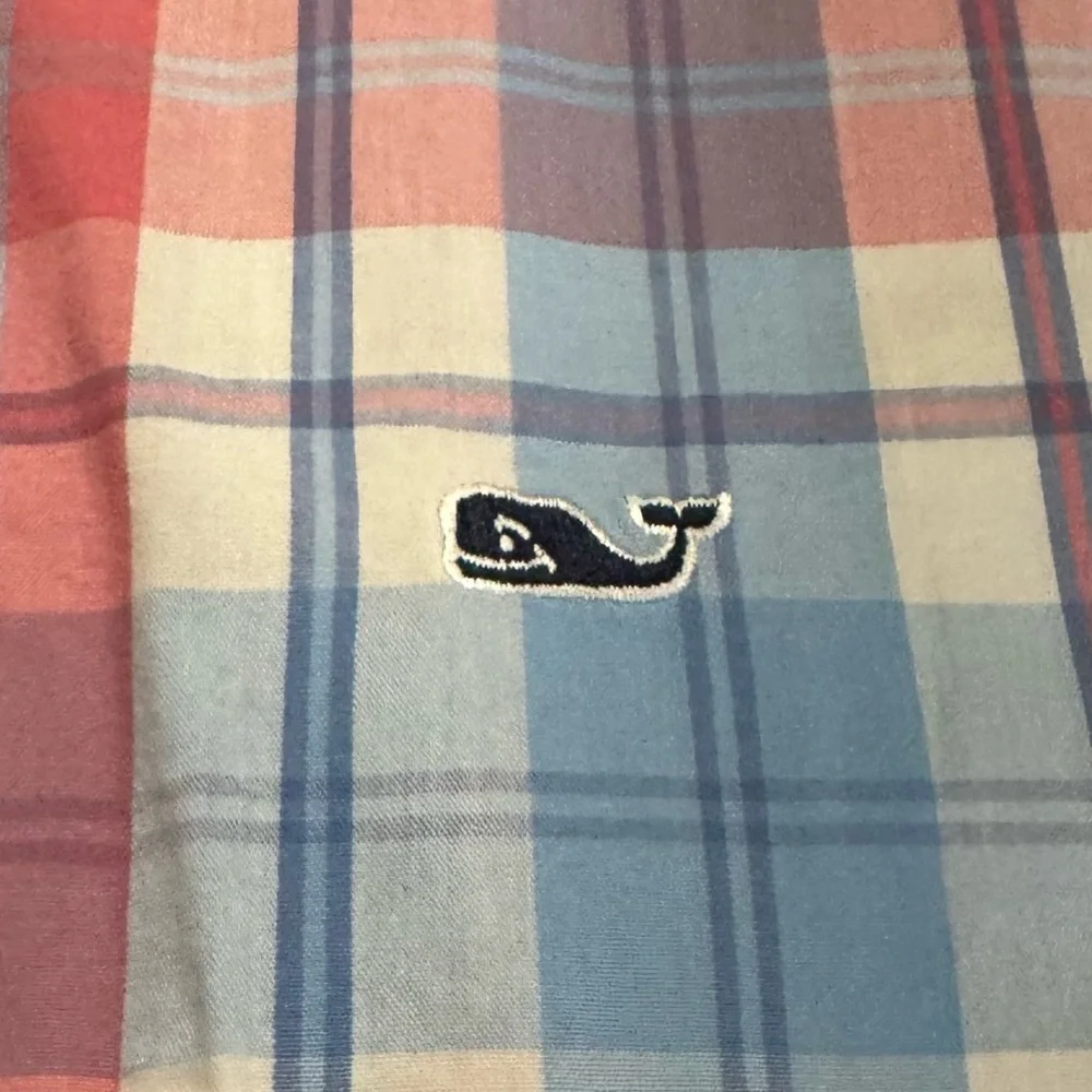 Vineyard Vines Button down shirt SIZE M - Picture 3 of 3